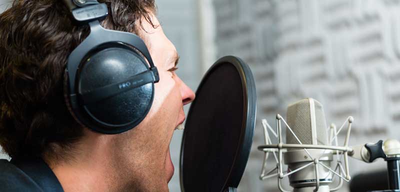 Essential Tips On How To Become A Voice Actor