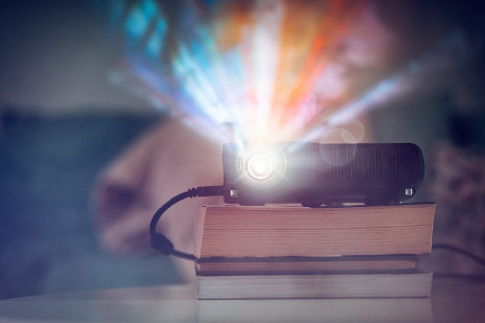 What Is The Best Affordable Projector For The Home? Techicy