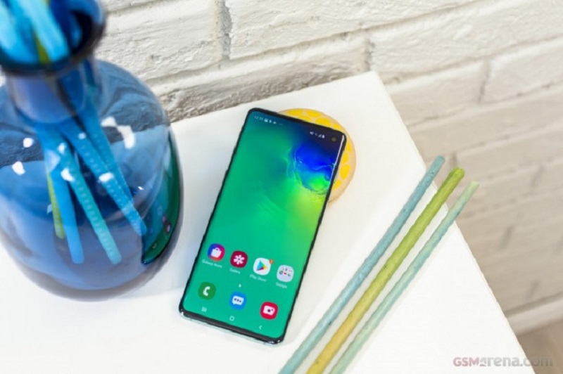 Why I Should Trade In My Old Samsung Smartphone For The New Galaxy S10