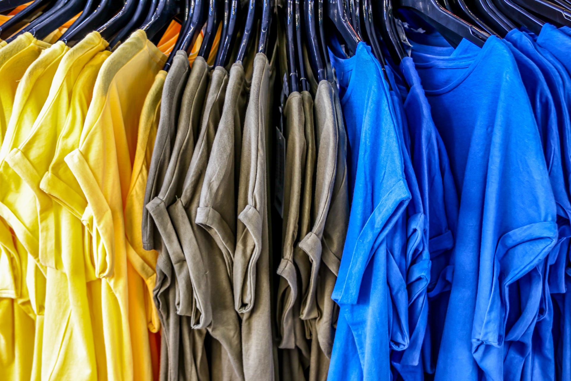 Three Ways To Use Custom Printed T Shirts To Market Your Business Techicy