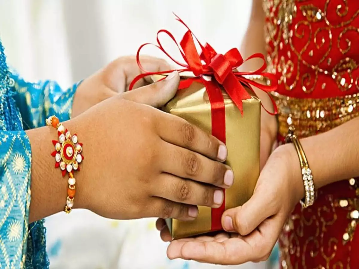 Top Trending Gifts Items To Celebrate With On This Raksha Bandhan