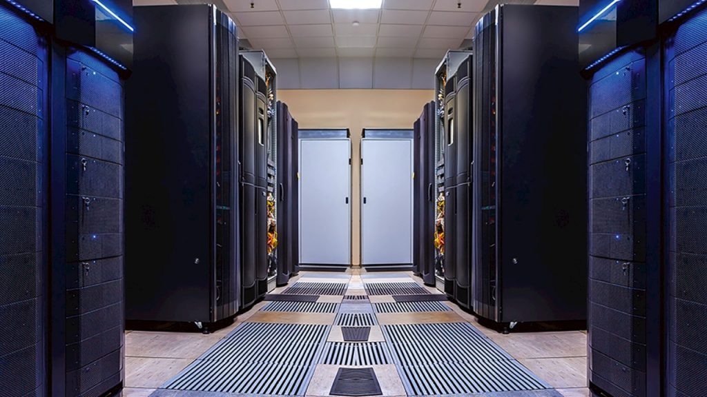 Why Should You Choose Uninterruptible Power Supply (UPS) Systems? Techicy