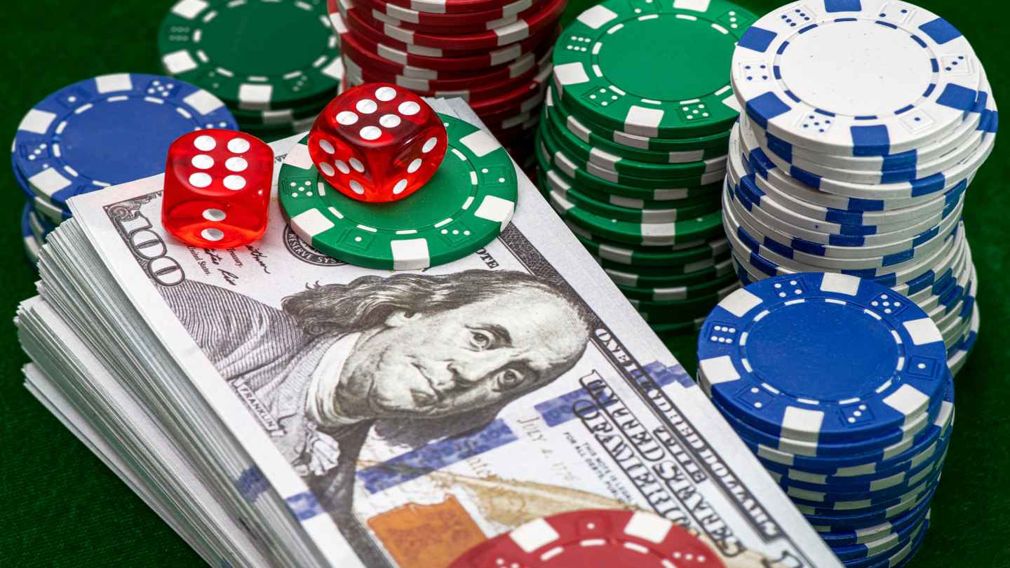 How to Make Payments in Online Casinos