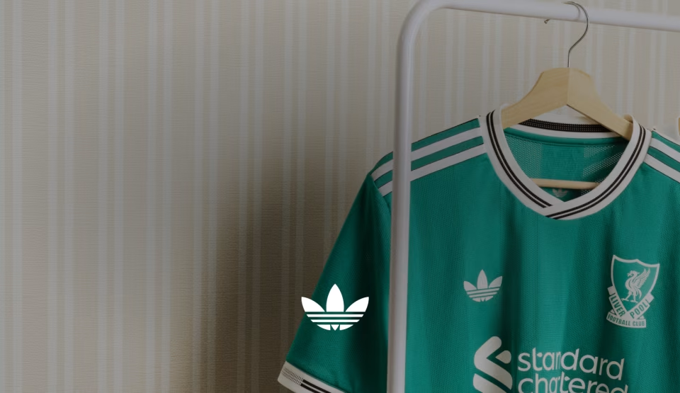 Official Liverpool FC Fan Kit